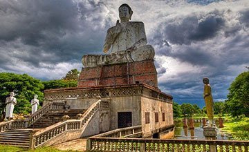 Wat Ek Phnom